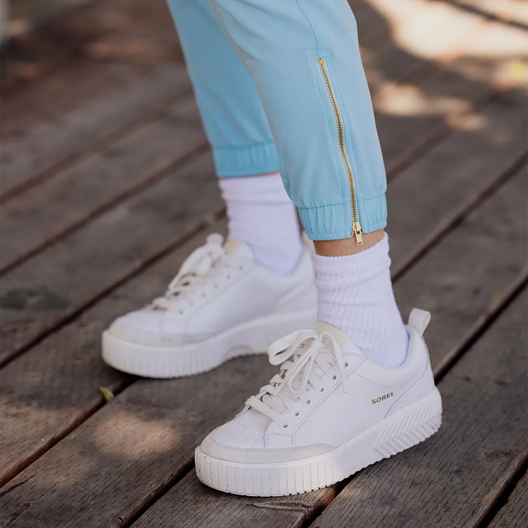 Aqua Blue Jetsetters errand run
