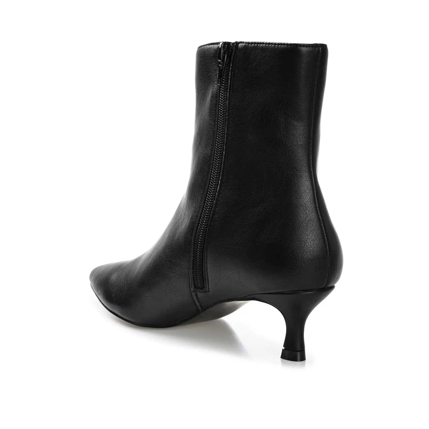 ARELY POINTED TOE BOOTIES IN FAUX LEATHER street cool