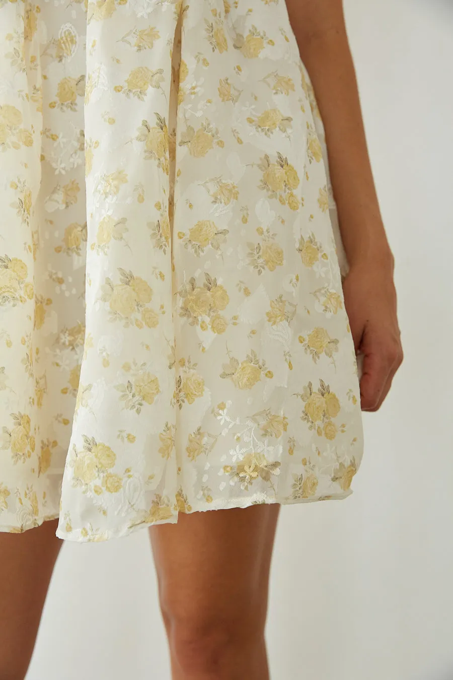Bella Floral Strapless Babydoll Mini Dress breezy line