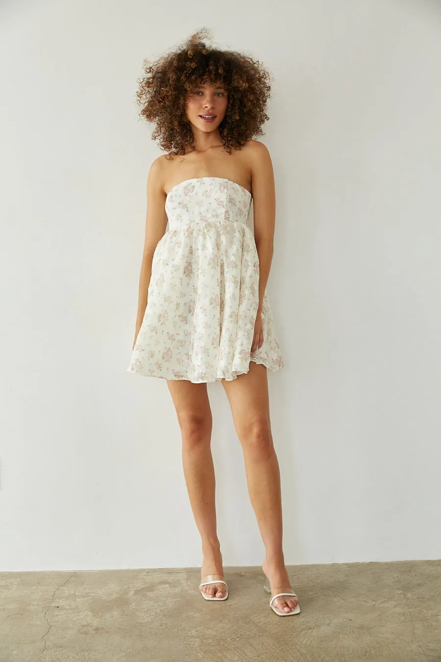 Bella Floral Strapless Babydoll Mini Dress breezy line