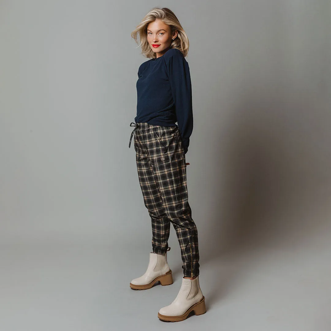 Bonnie Plaid Jetsetters chill outfit