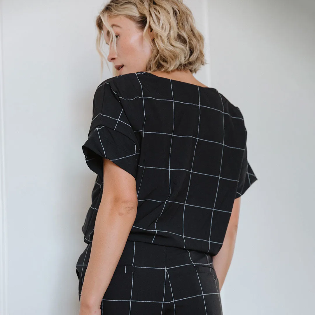 Boss Tee, Black Windowpane neat vibe