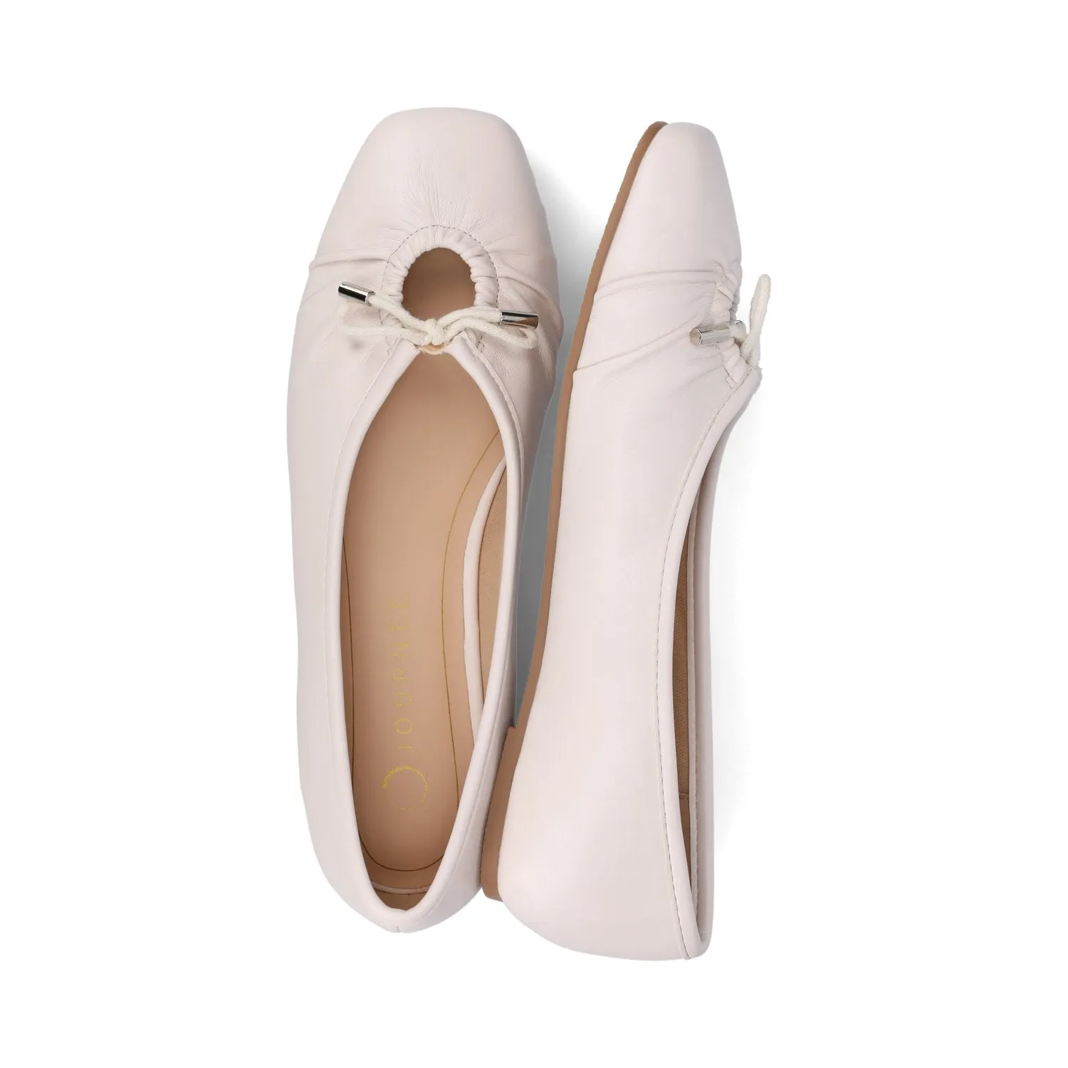 CALLEE BALLET FLATS IN FAUX LEATHER tie bow