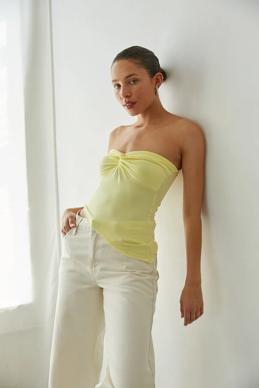 Callie Asymmetrical Twist Front Tube Top basic fit