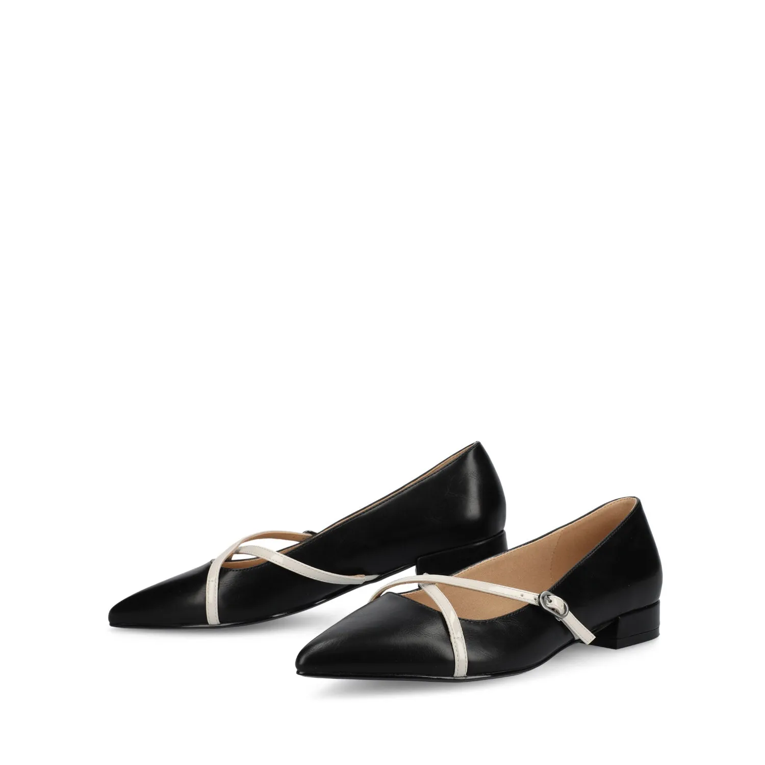 CAMBY DRESS FLAT IN FAUX LEATHER euro casual