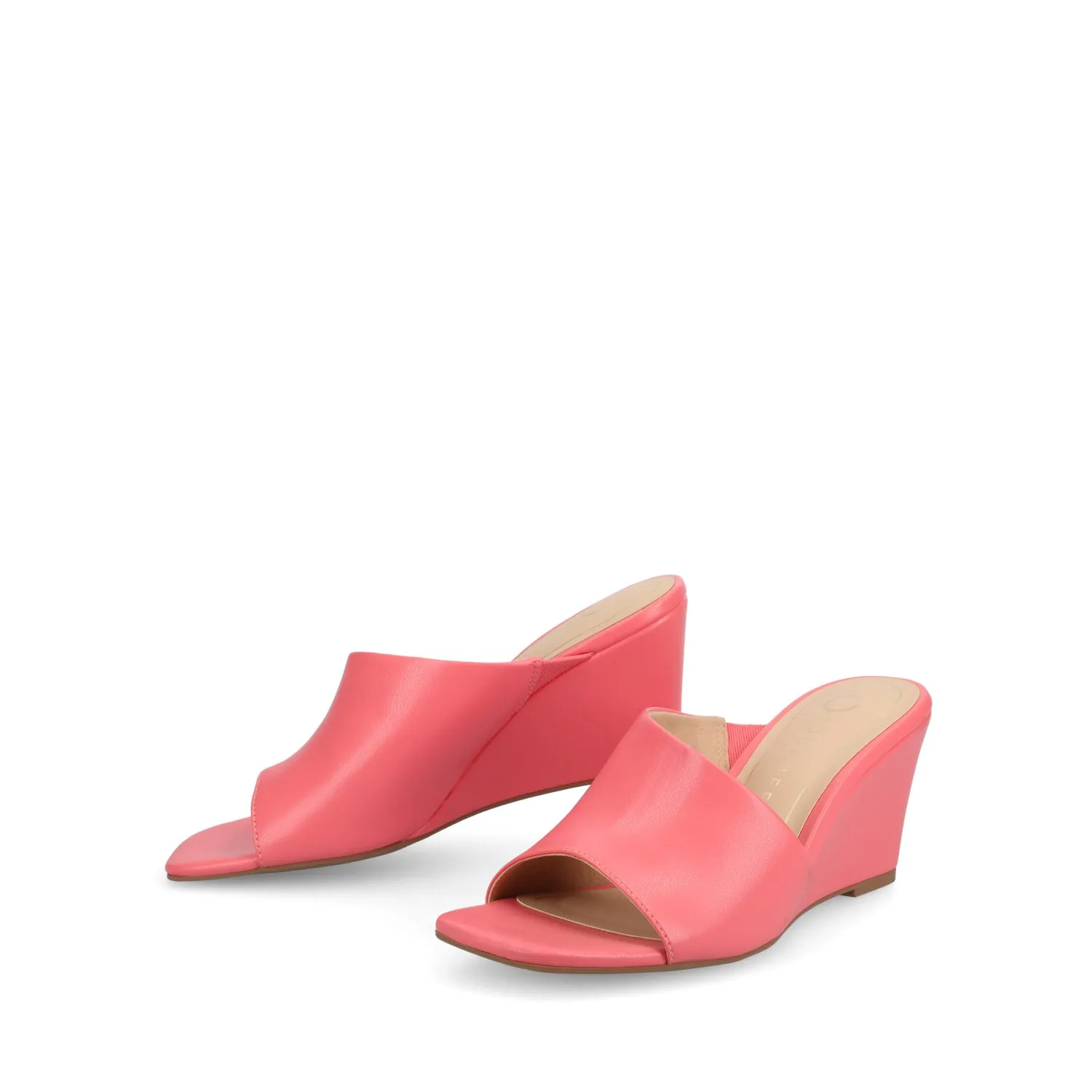 CLEMENTINE WEDGE SANDALS vacay mood