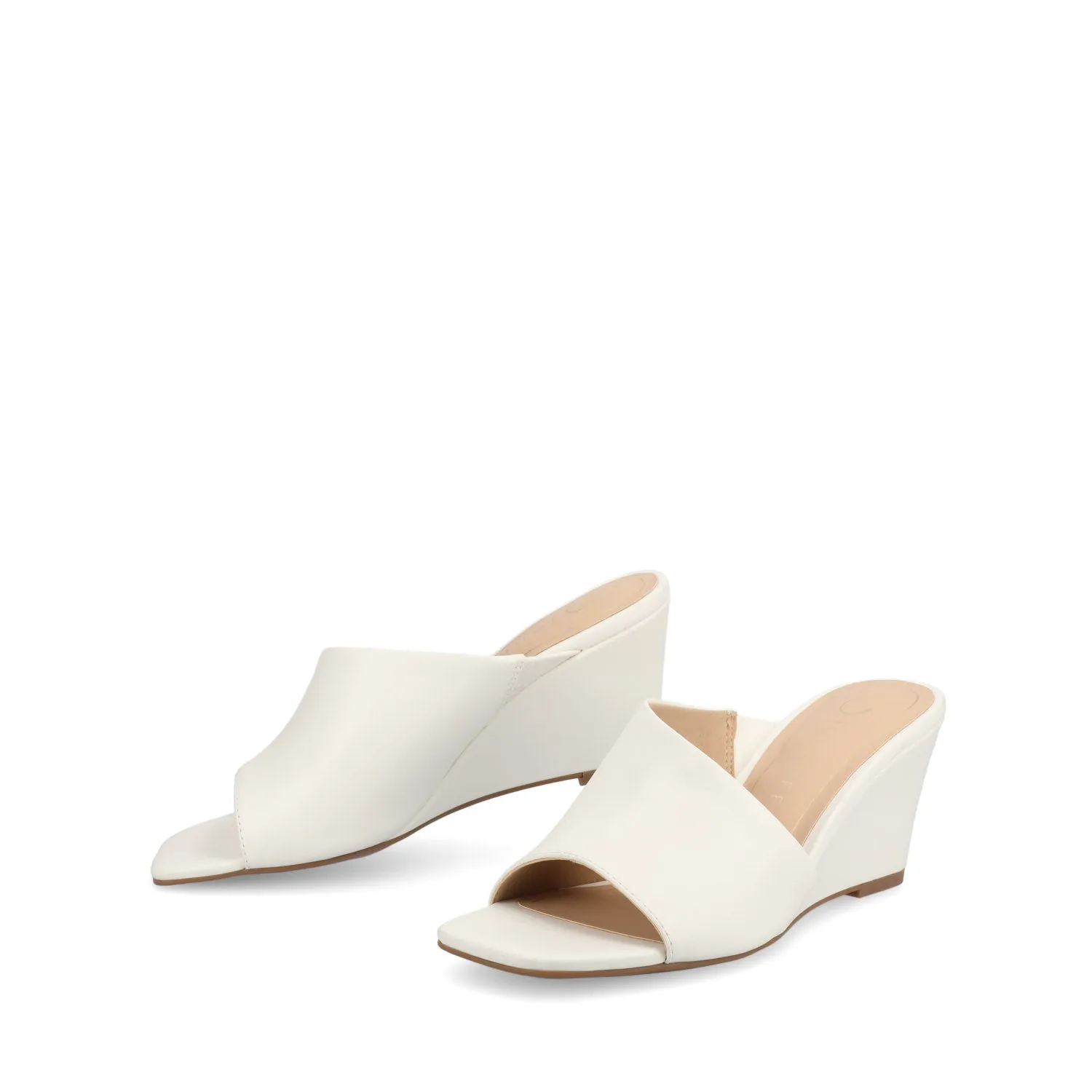 CLEMENTINE WEDGE SANDALS vacay mood