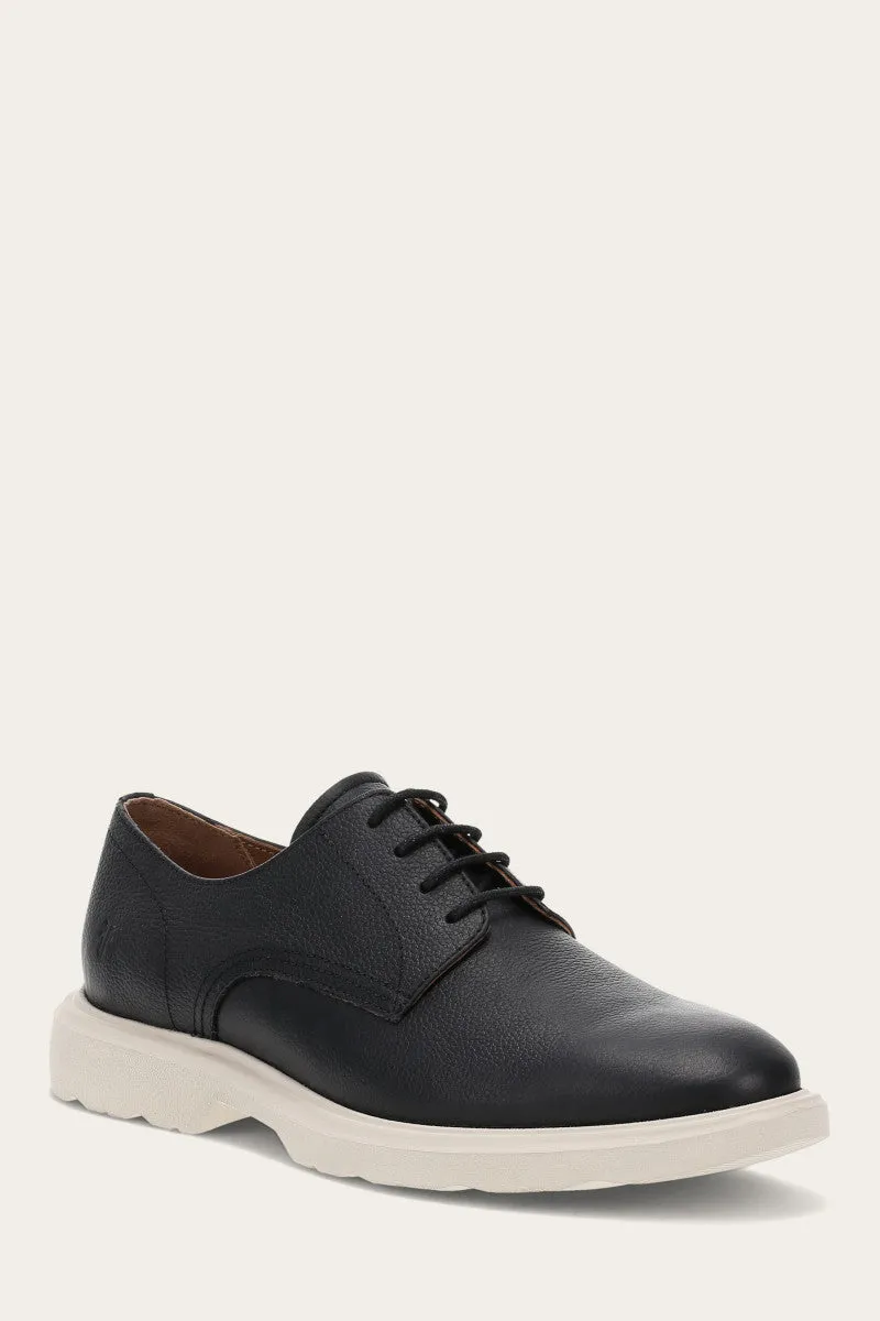 Connor Oxford busy walk