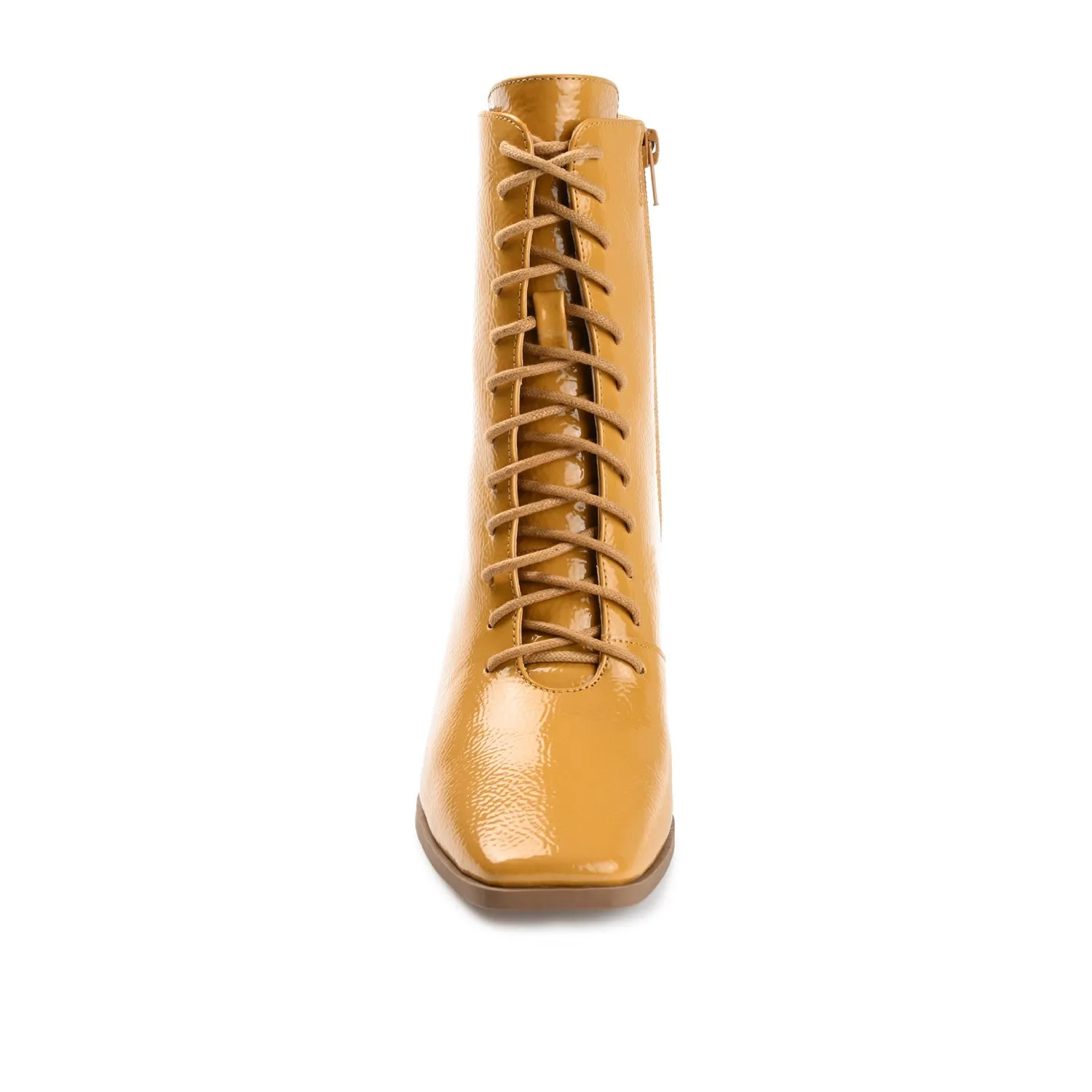 COVVA LACE-UP BOOTIES IN PATENT rainy step