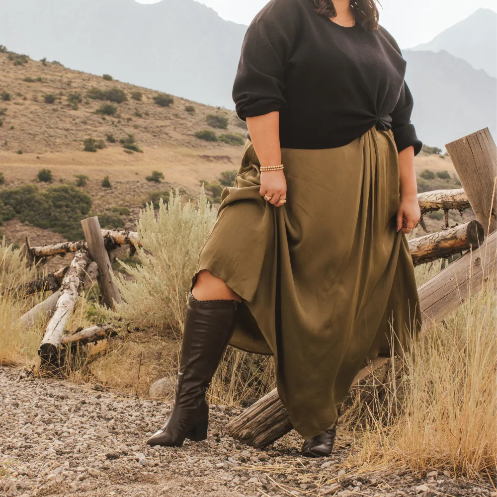 DARIA COWGIRL BOOTS IN FAUX LEATHER cold morning