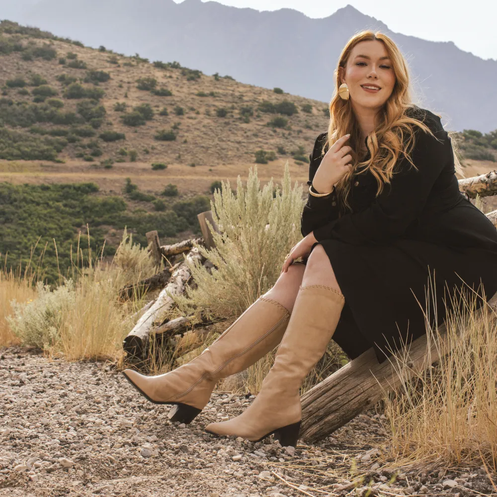DARIA COWGIRL BOOTS IN FAUX LEATHER cold morning