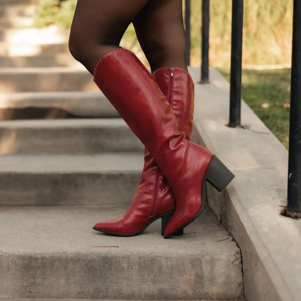DARIA COWGIRL BOOTS IN FAUX LEATHER cold morning