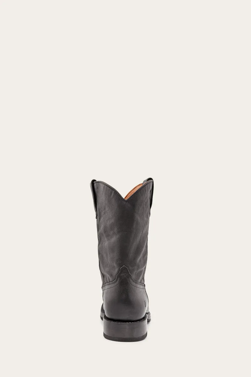 Duke Roper dress edge