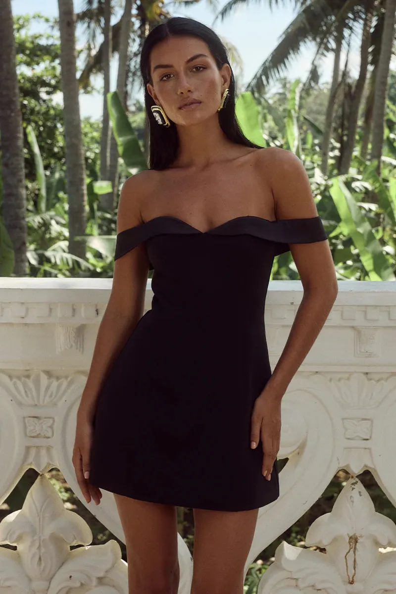 Ebony Mini Dress breezy line