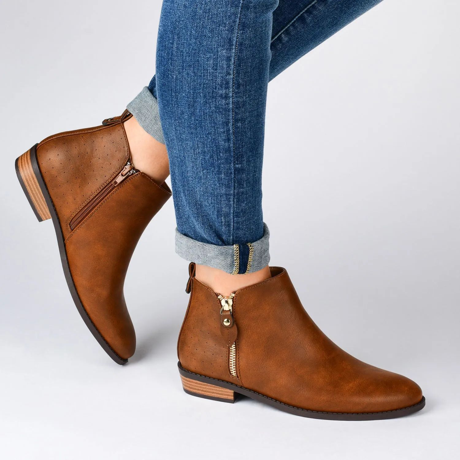 ELLIS ZIP UP BOOTIE IN FAUX LEATHER urban trail