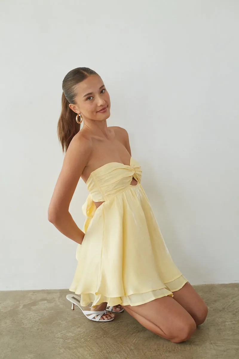 Gabby Twist Babydoll Dress pure tone