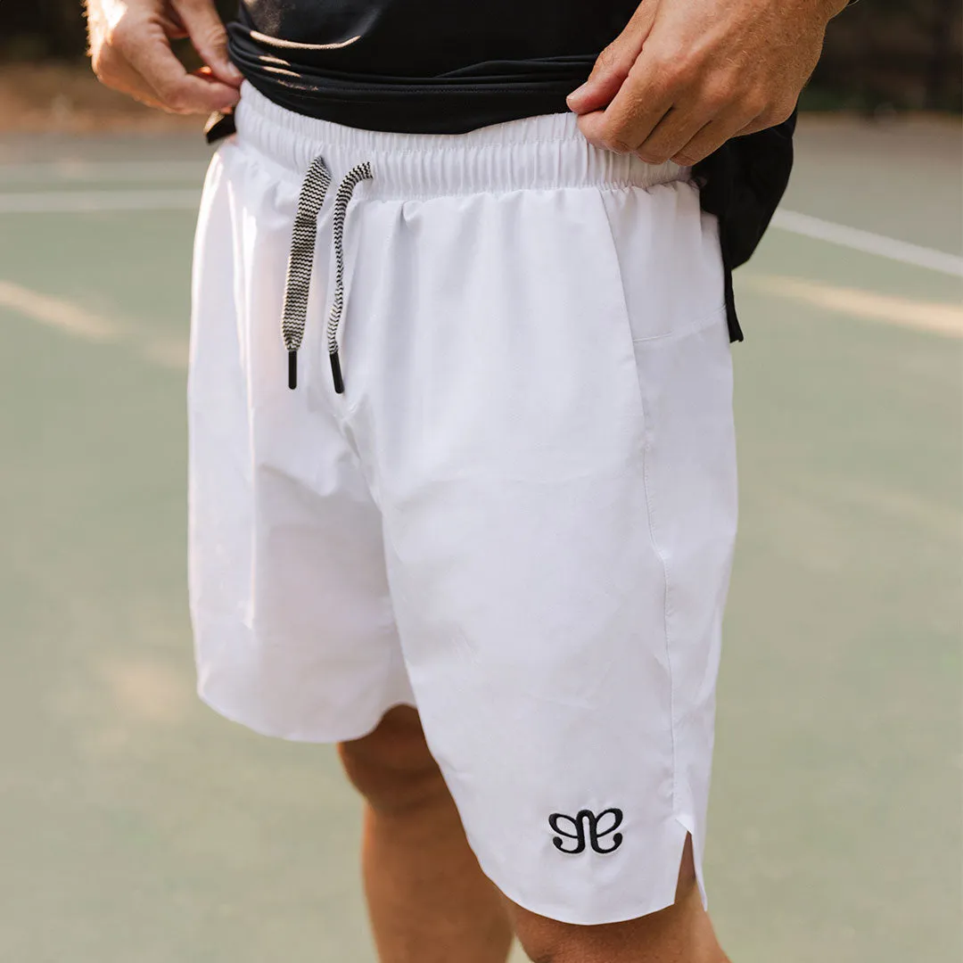 Grit Shorts, White laidback cut