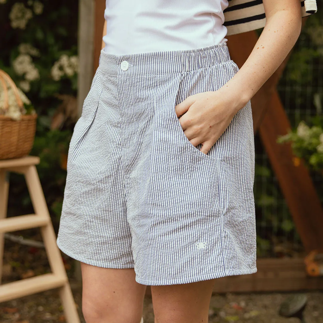 Harvest Shorts, Navy Seersucker travel pick