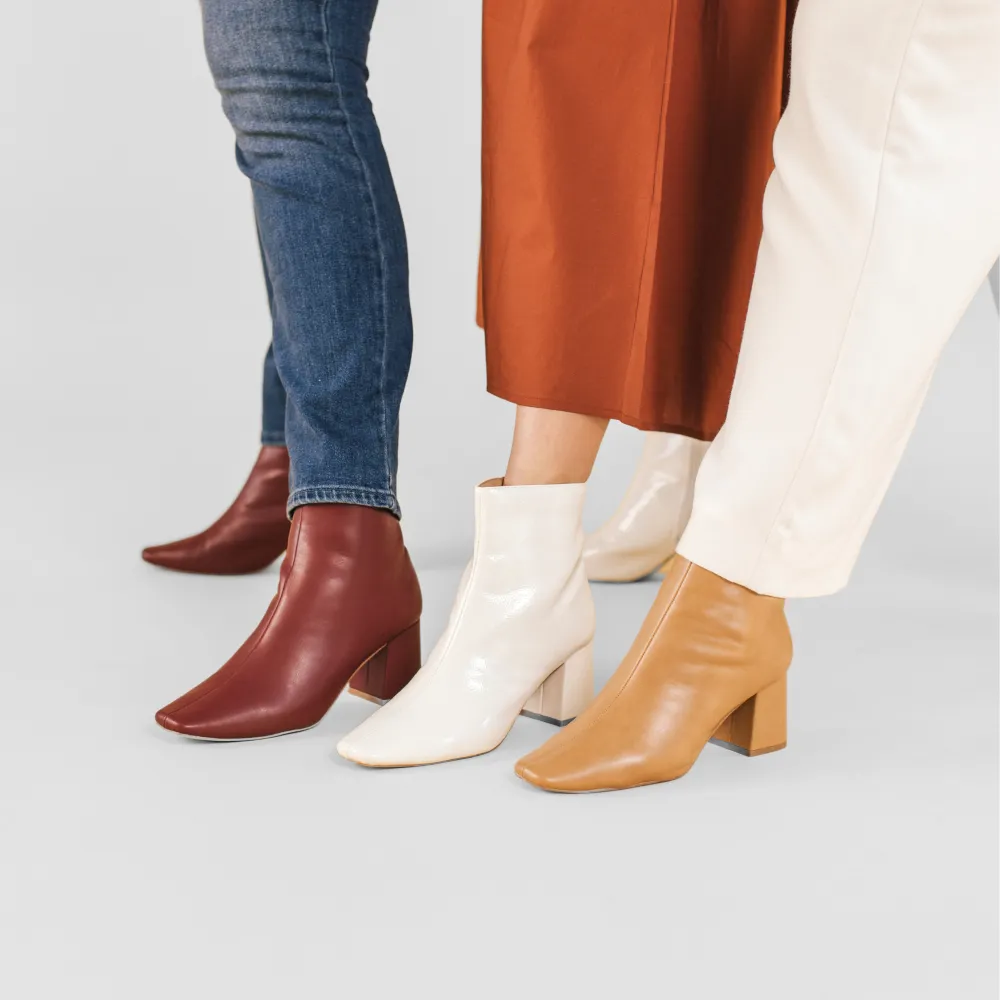 HAYLINN SQUARE TOE BOOTIES IN FAUX LEATHER cabin cozy