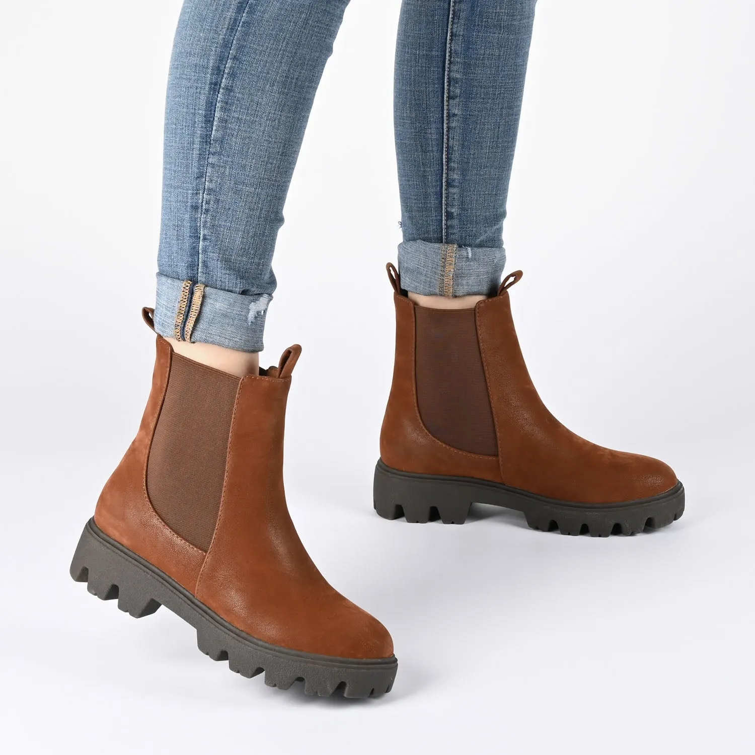 IVETTE CHELSEA BOOTIES IN FAUX LEATHER fast pace