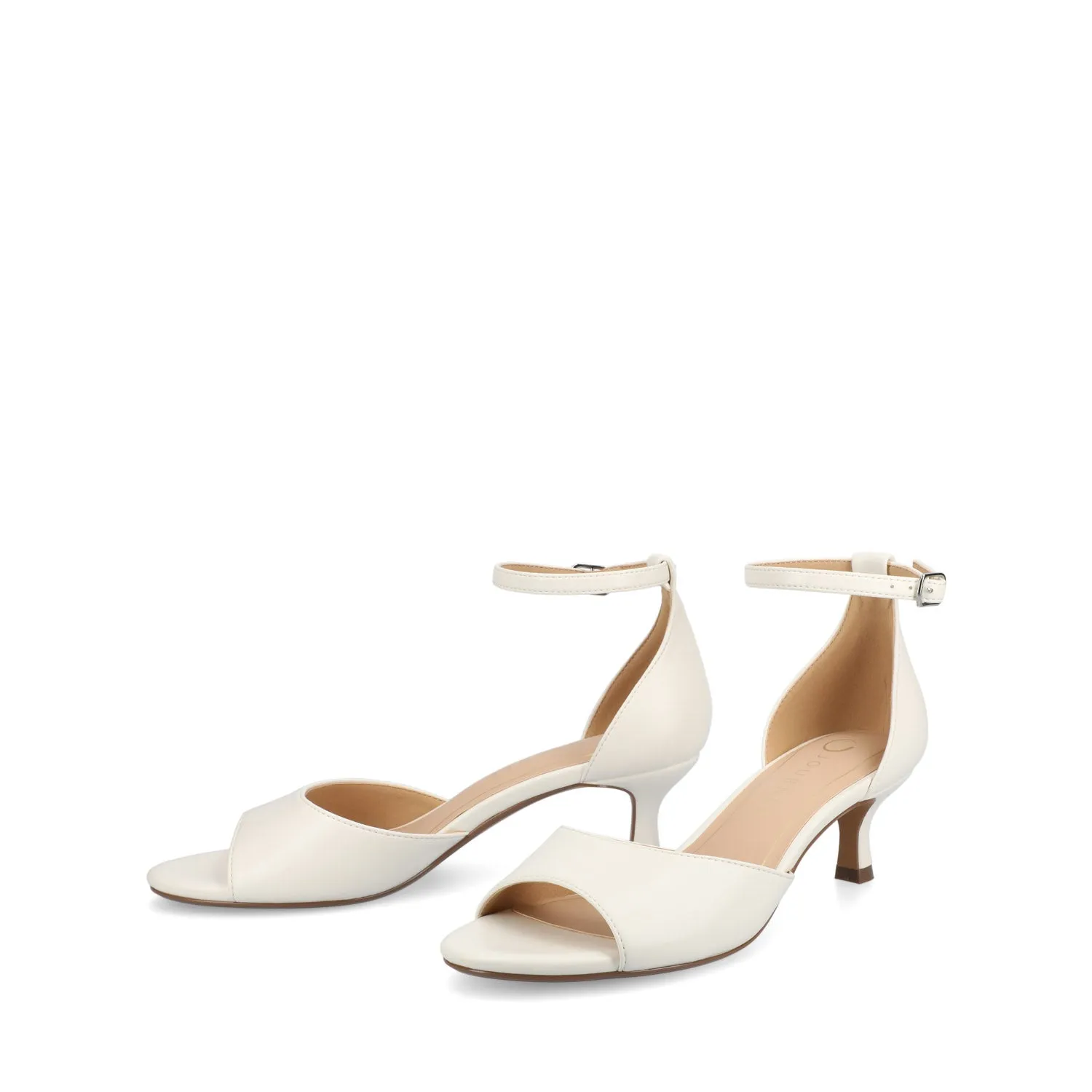 JEZZIE DRESS SANDALS travel light