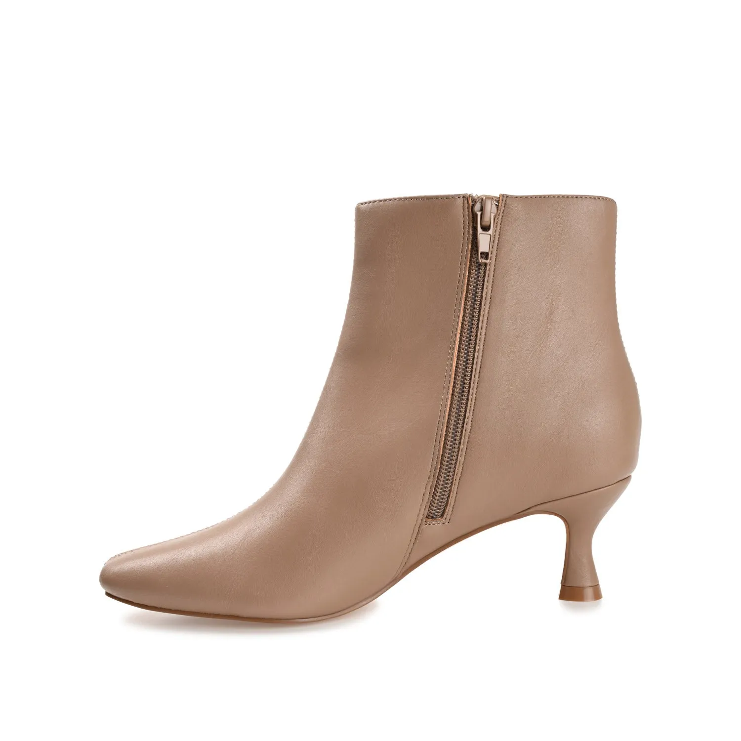 KELSSA POINTED TOE BOOTIES IN FAUX LEATHER snow charm