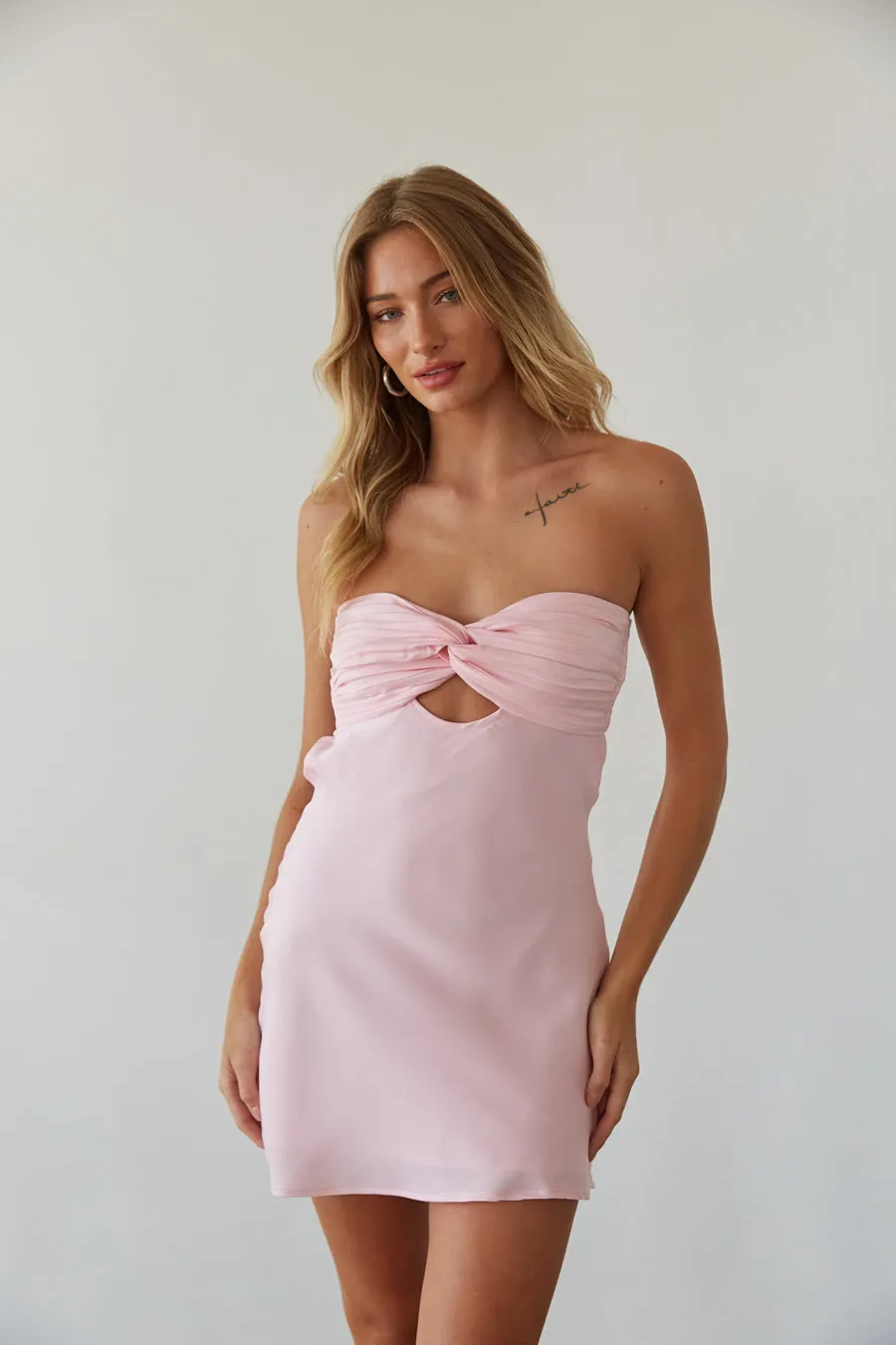 Kiara Keyhole Open Back Mini Dress london wind