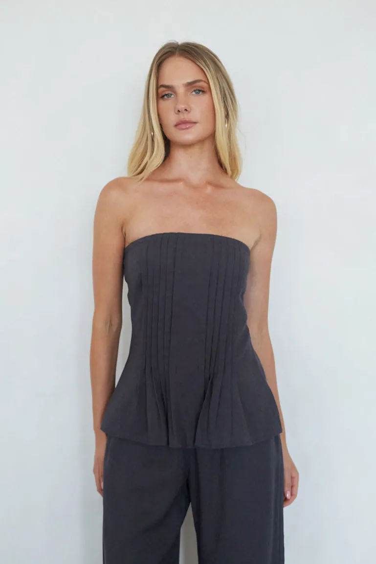 Kyle Pleated Linen Top city step