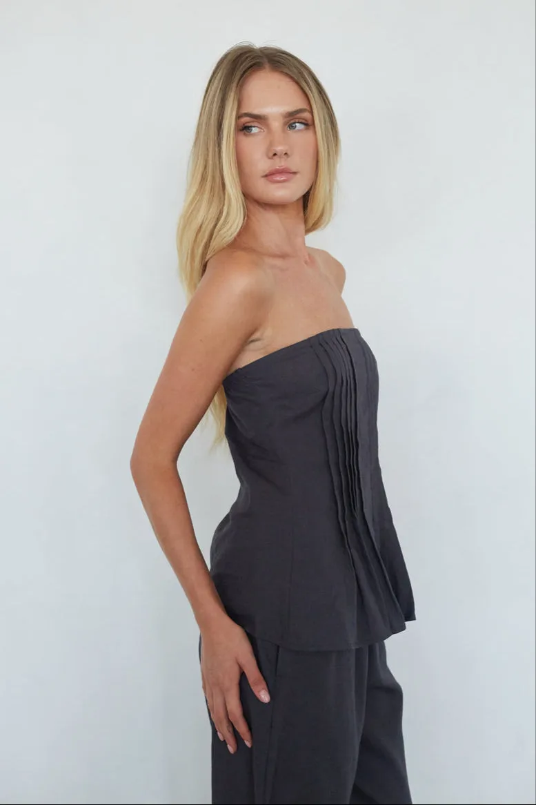 Kyle Pleated Linen Top city step