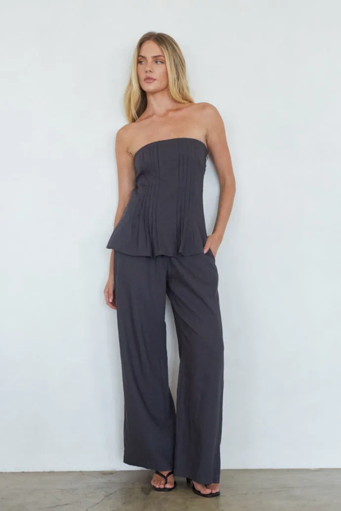 Kyle Pleated Linen Top city step