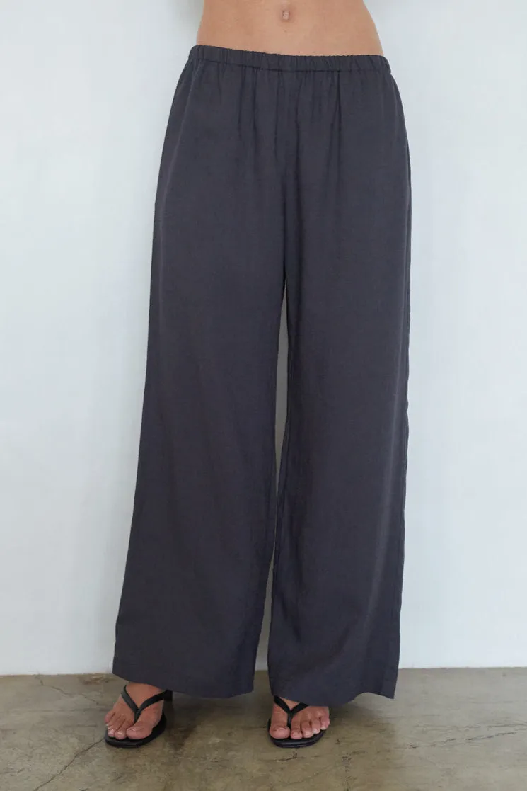 Kyle Pull On Linen Pants ride strong