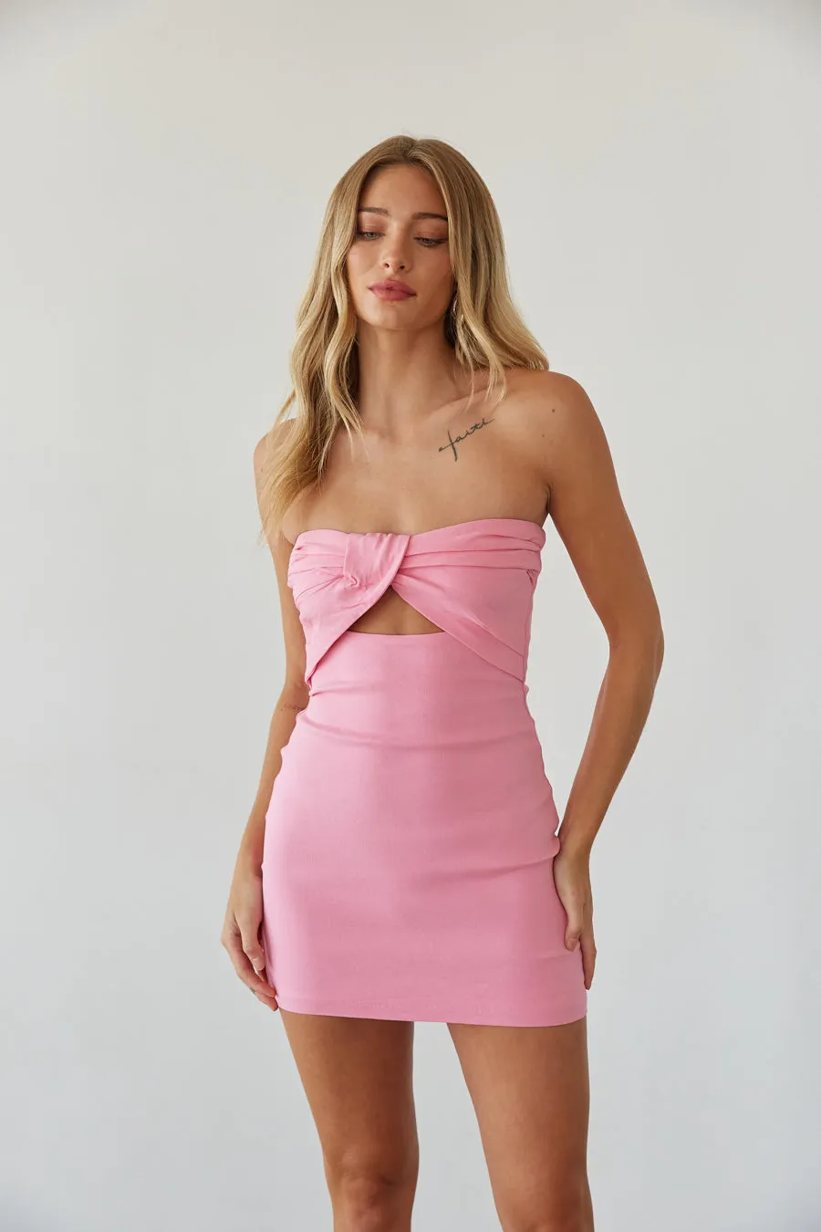 Kynlee Twist Front Mini Dress fit body