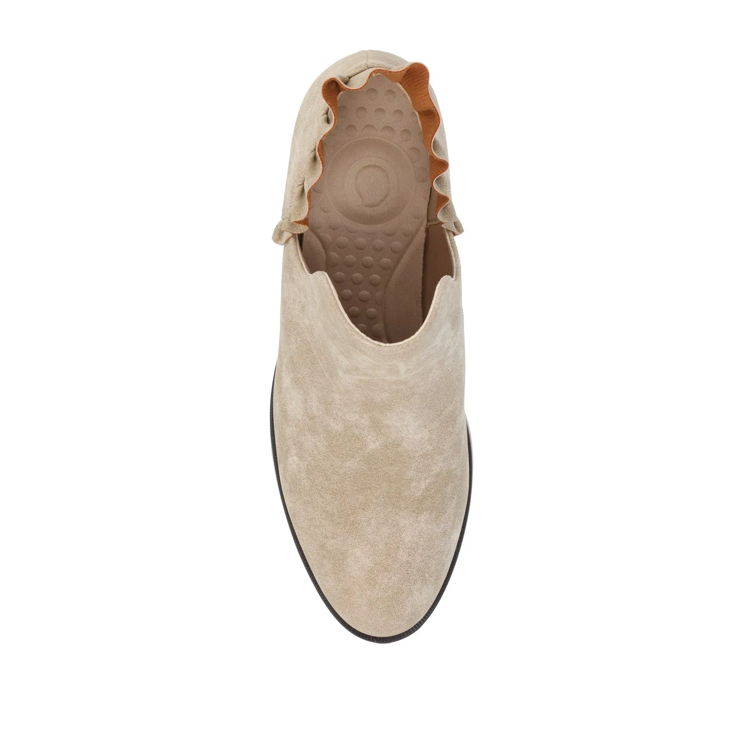LENNIE BLOCK HEELED BOOTIES IN FAUX LEATHER wind block