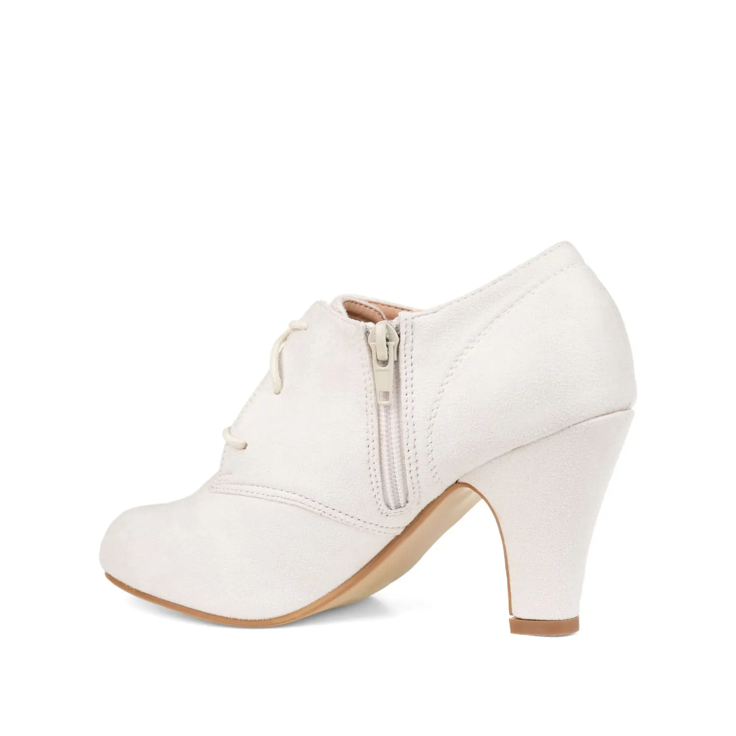 LEONA LACE-UP BOOTIES IN FAUX SUEDE winter fit