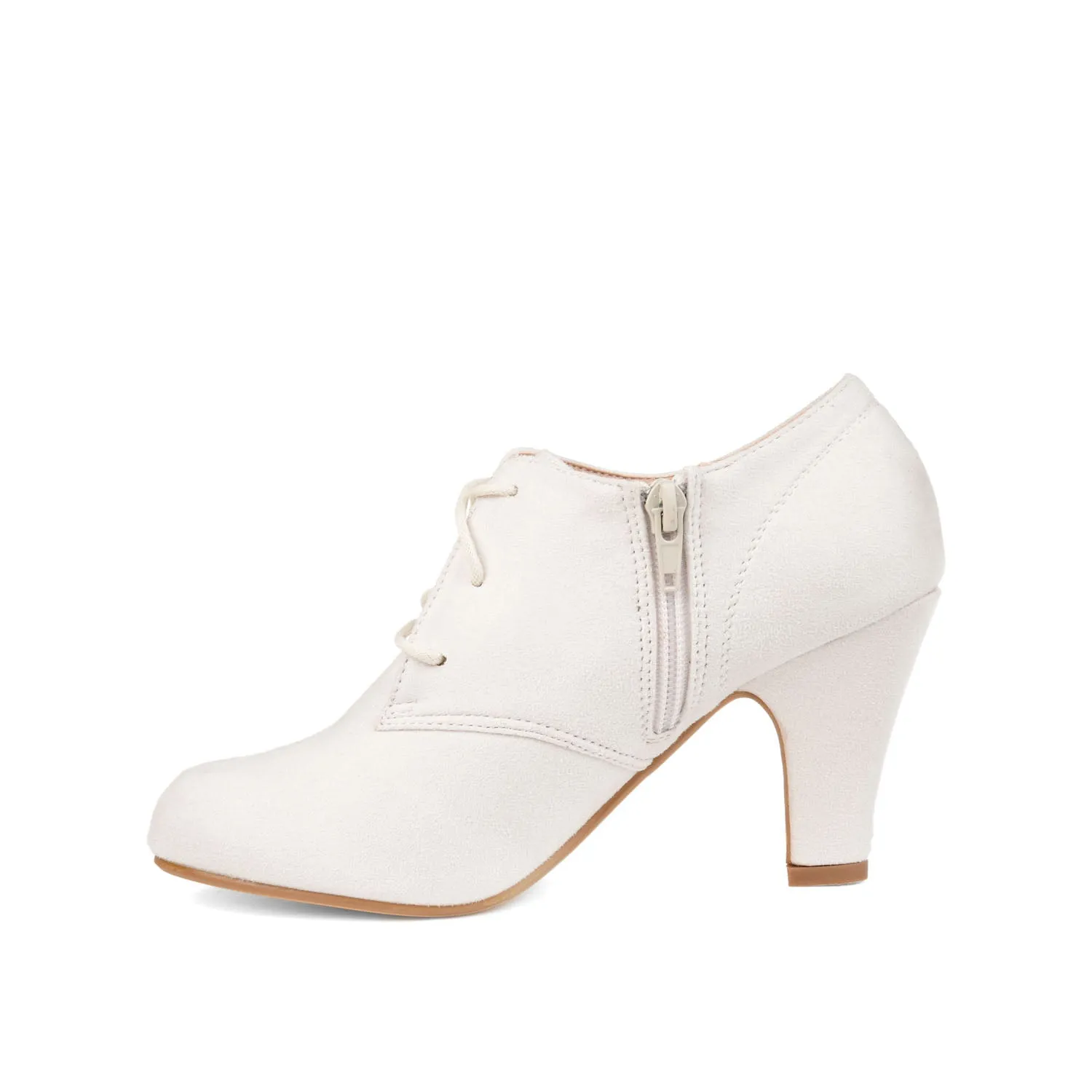 LEONA LACE-UP BOOTIES IN FAUX SUEDE winter fit