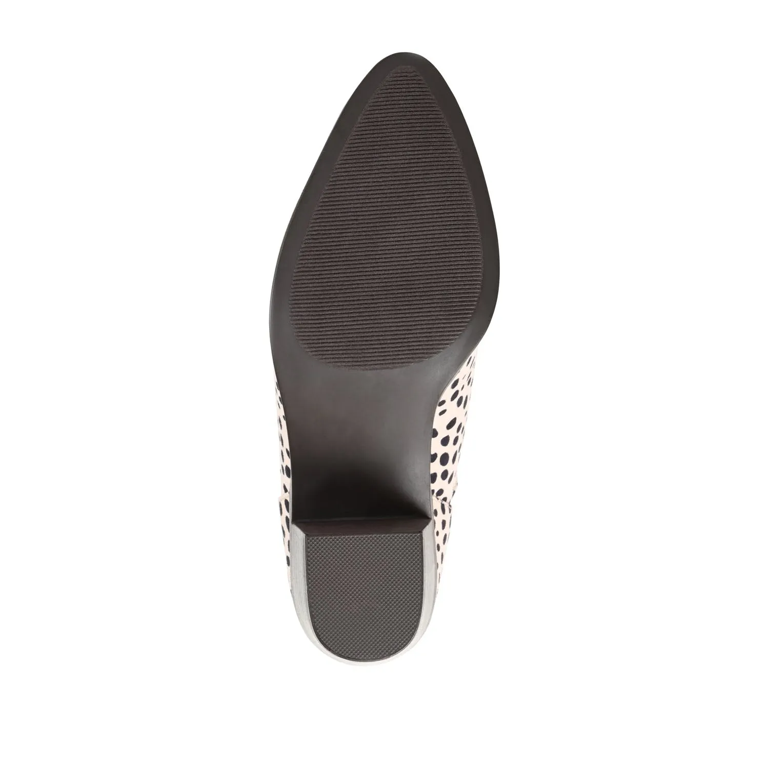 LOLA BLOCK HEELED BOOTIES IN FAUX LEATHER grip sole