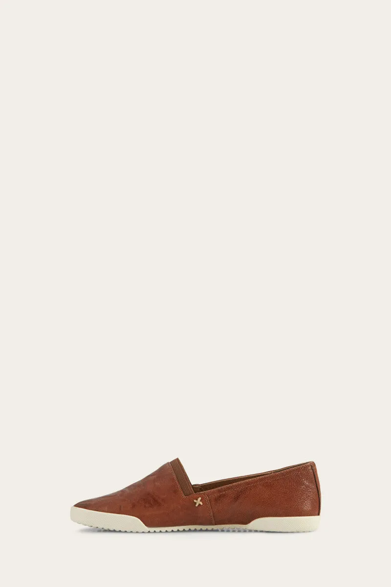 Melanie Slip On curve flow