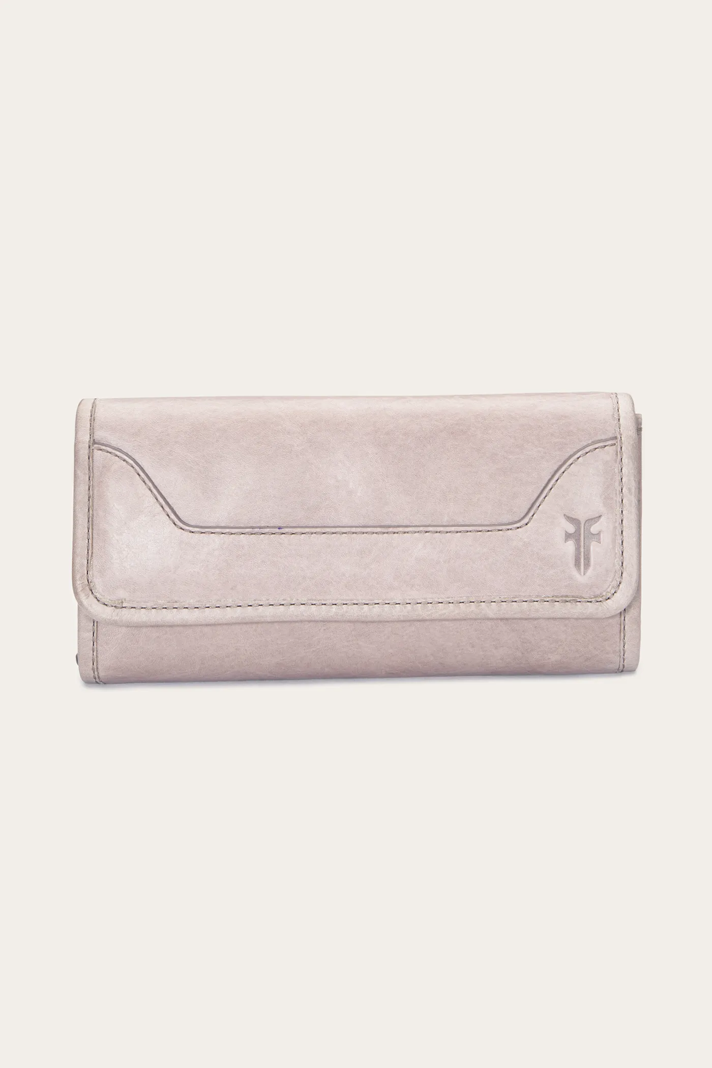 Melissa Wallet business tone