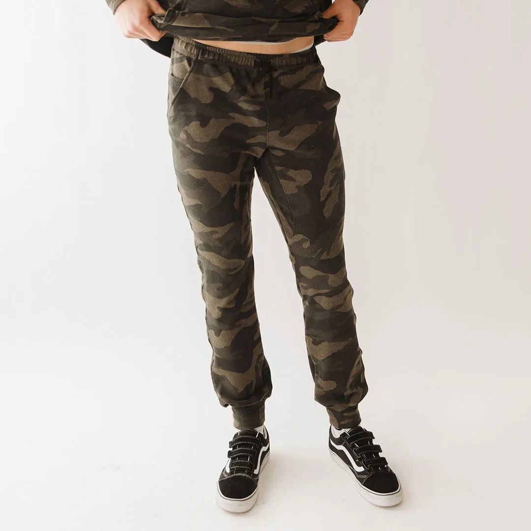 Men's At Ease Joggers, Green Camo mesh air