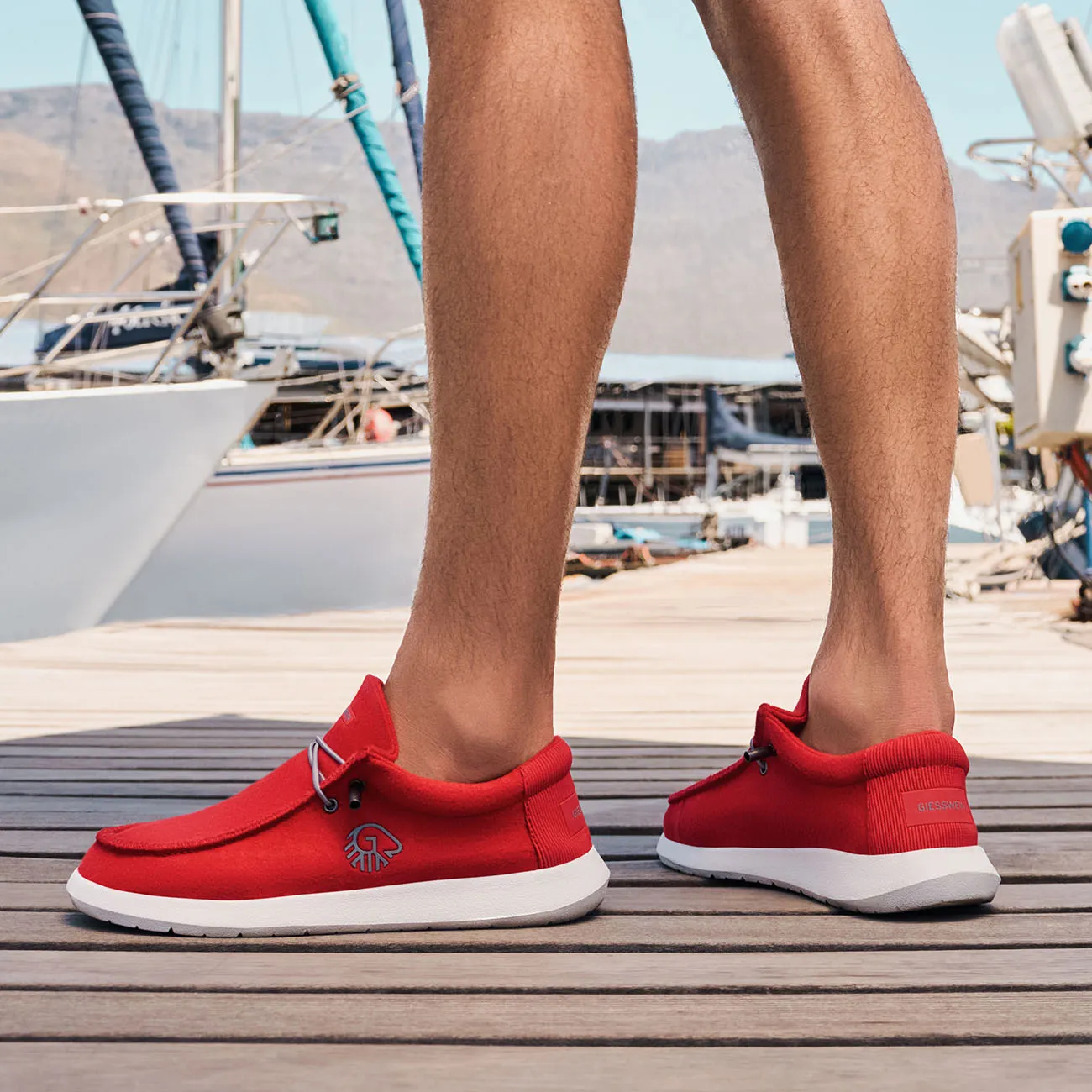Merino Moccasin Men zip pull