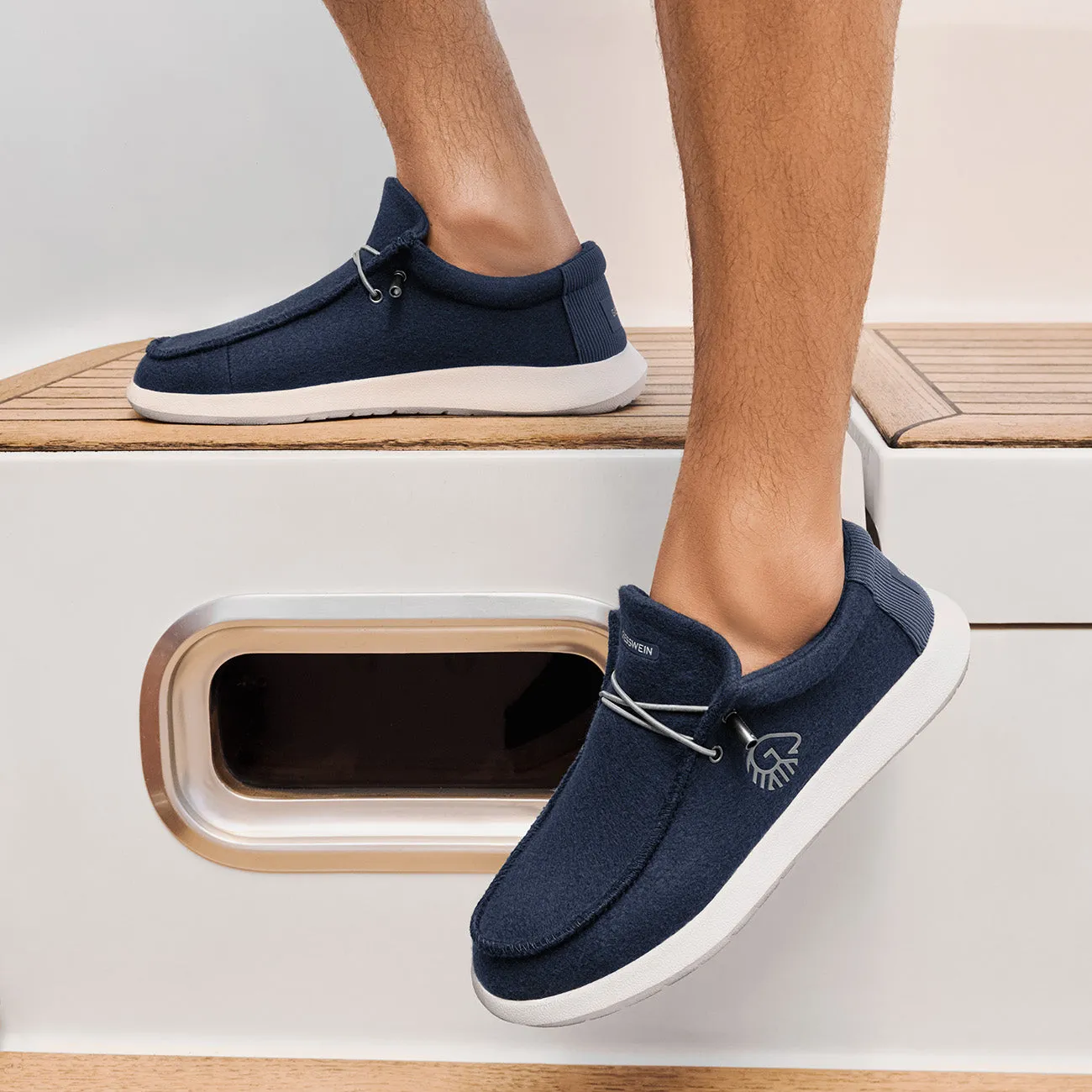 Merino Moccasin Men zip pull