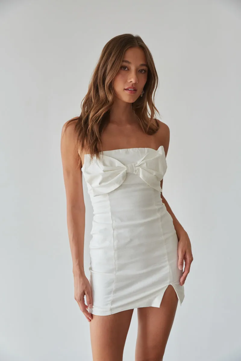 Mina Strapless Bow Bodycon Mini Dress pose chic