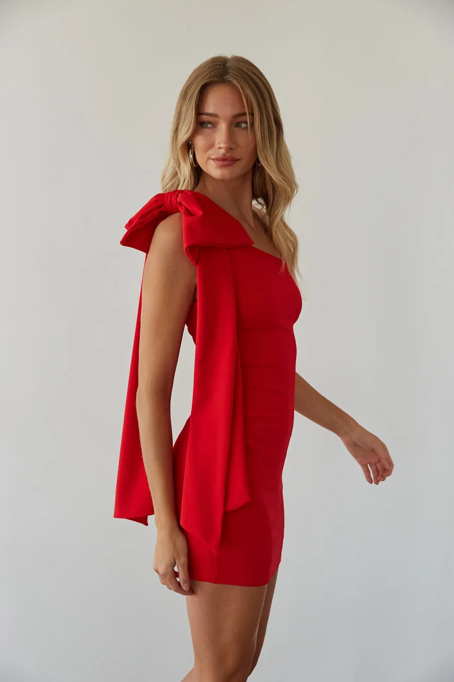 Mischa Bow Bodycon Mini Dress lace dream