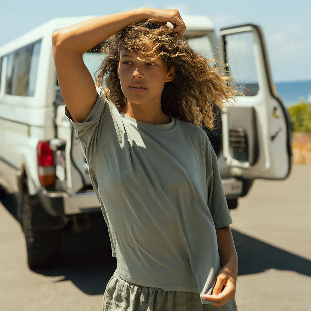 Perfect Oversized Bamboo Tee, Sage light fit