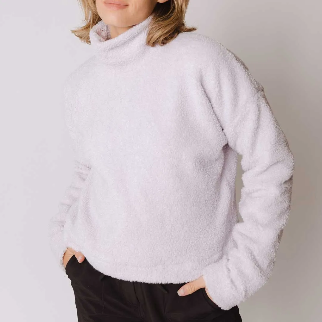 Periwinkle Fleece Cowell graphic pop