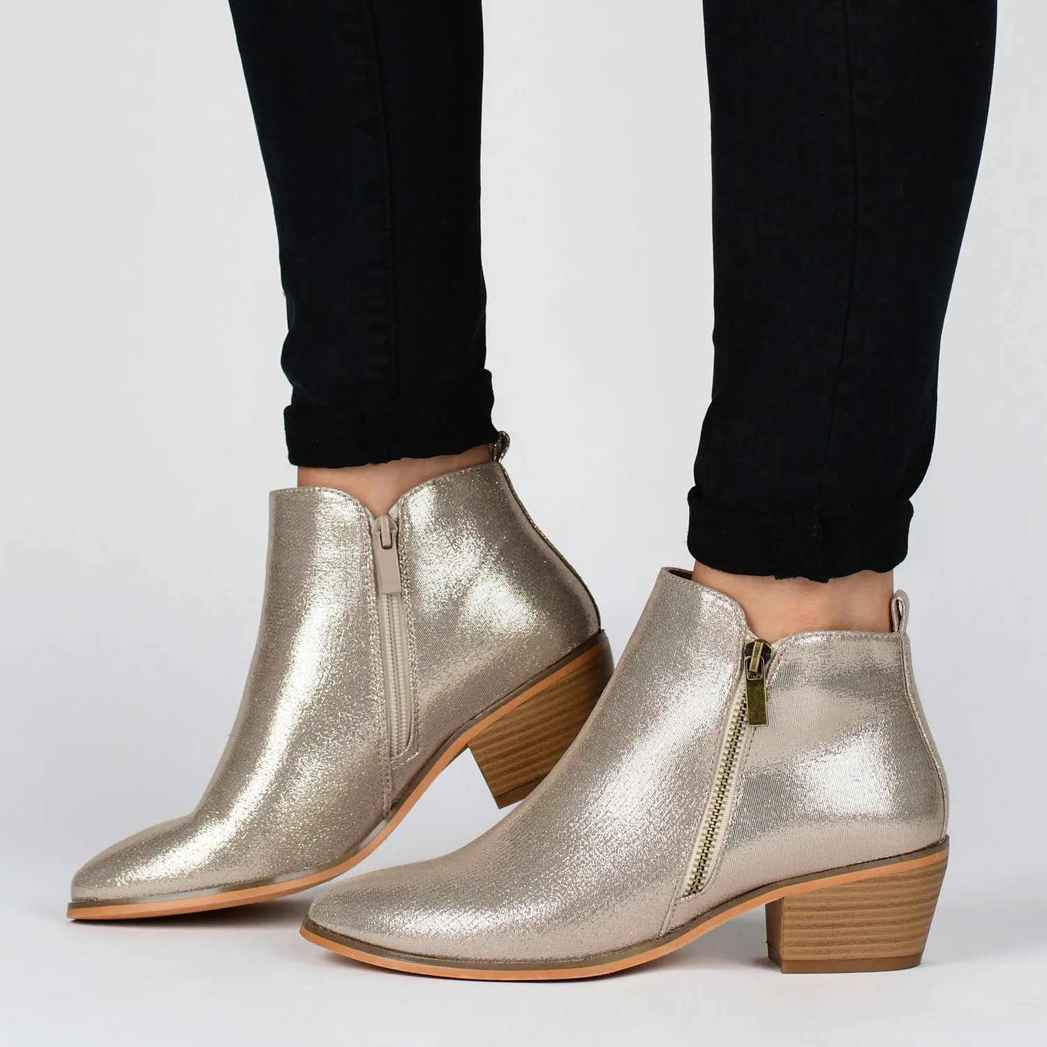 REBEL ZIP-UP BOOTIES IN FAUX LEATHER bold point