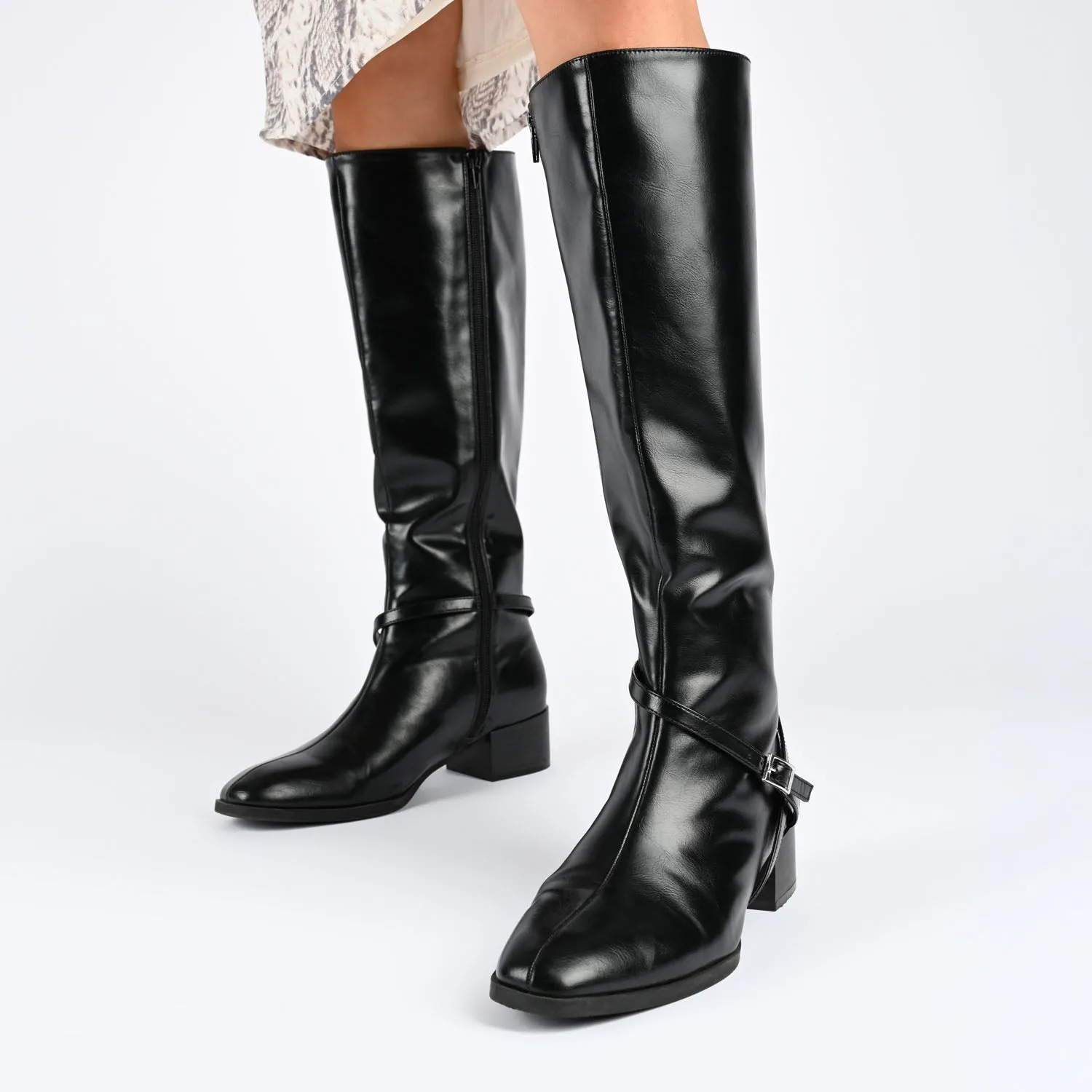 RHIANAH KNEE HIGH BOOTS IN FAUX LEATHER late coffee