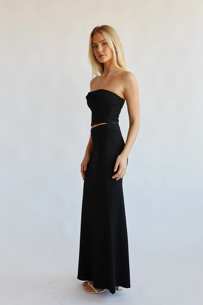 Rosalyn High-Rise Maxi Skirt lounge day