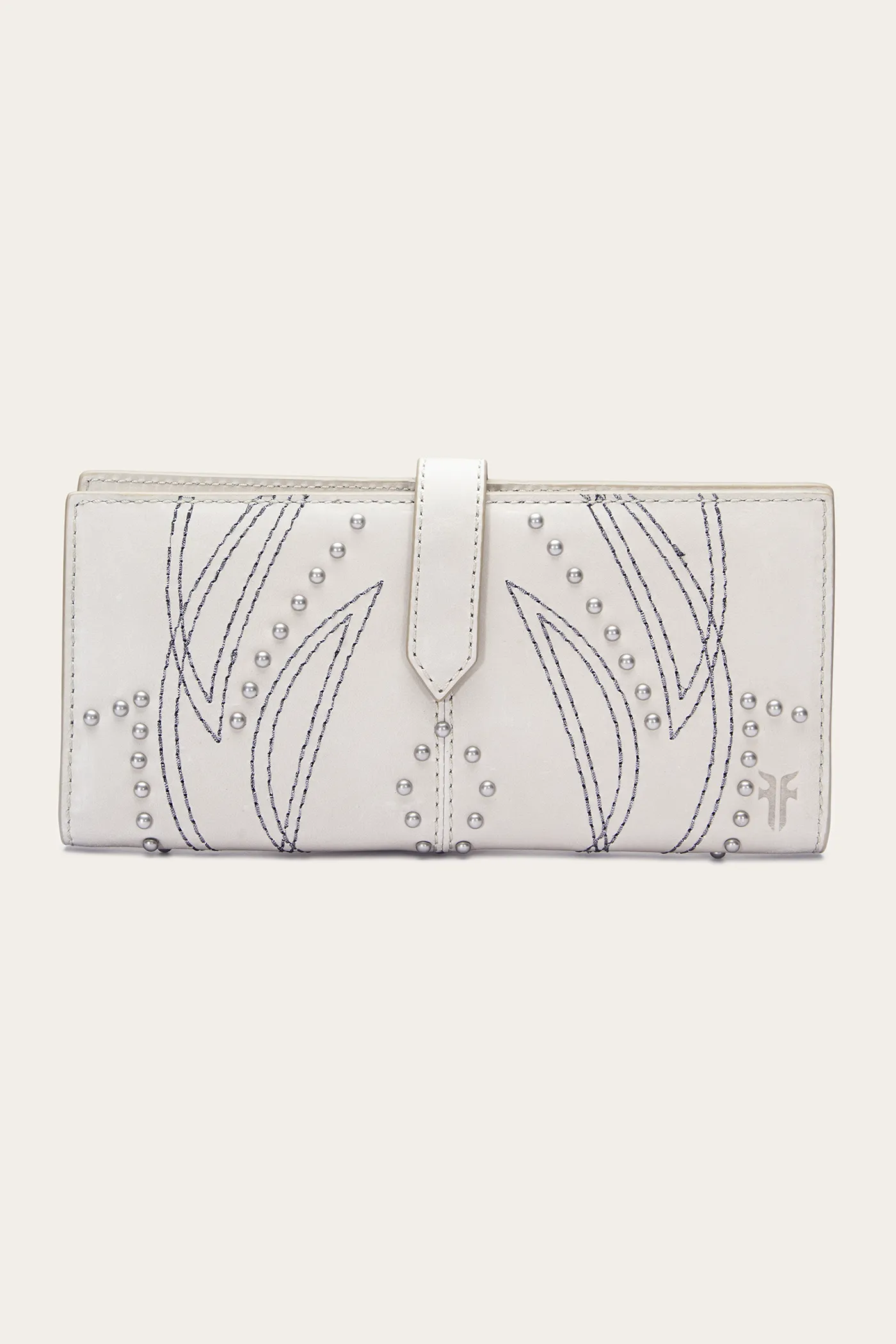 Sara Slim Wallet commute ease