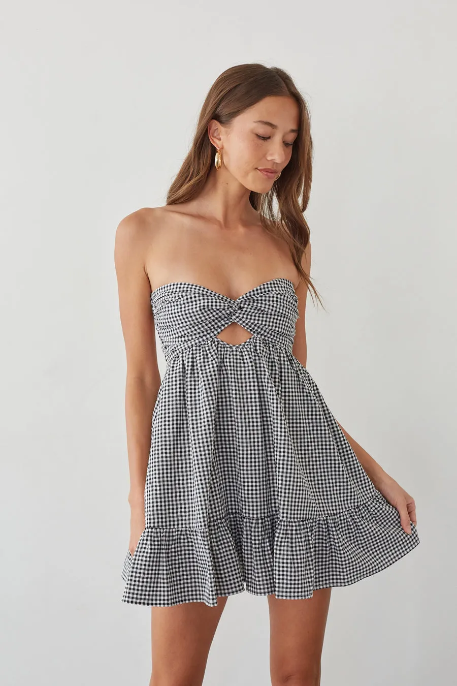 Savannah Twist Front Romper linen base